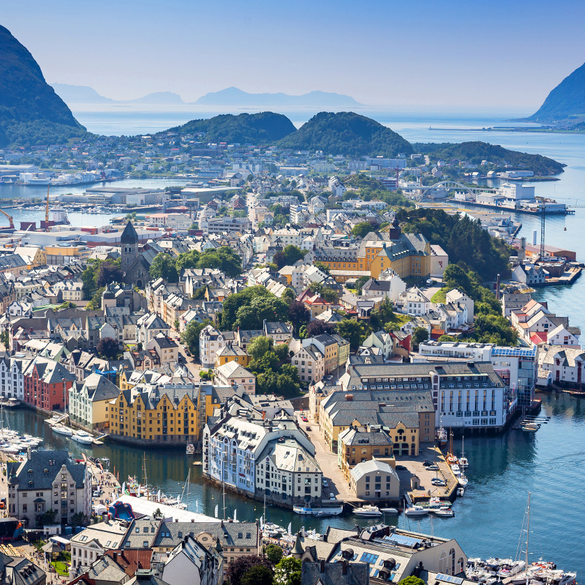 yacht charter bergen norway