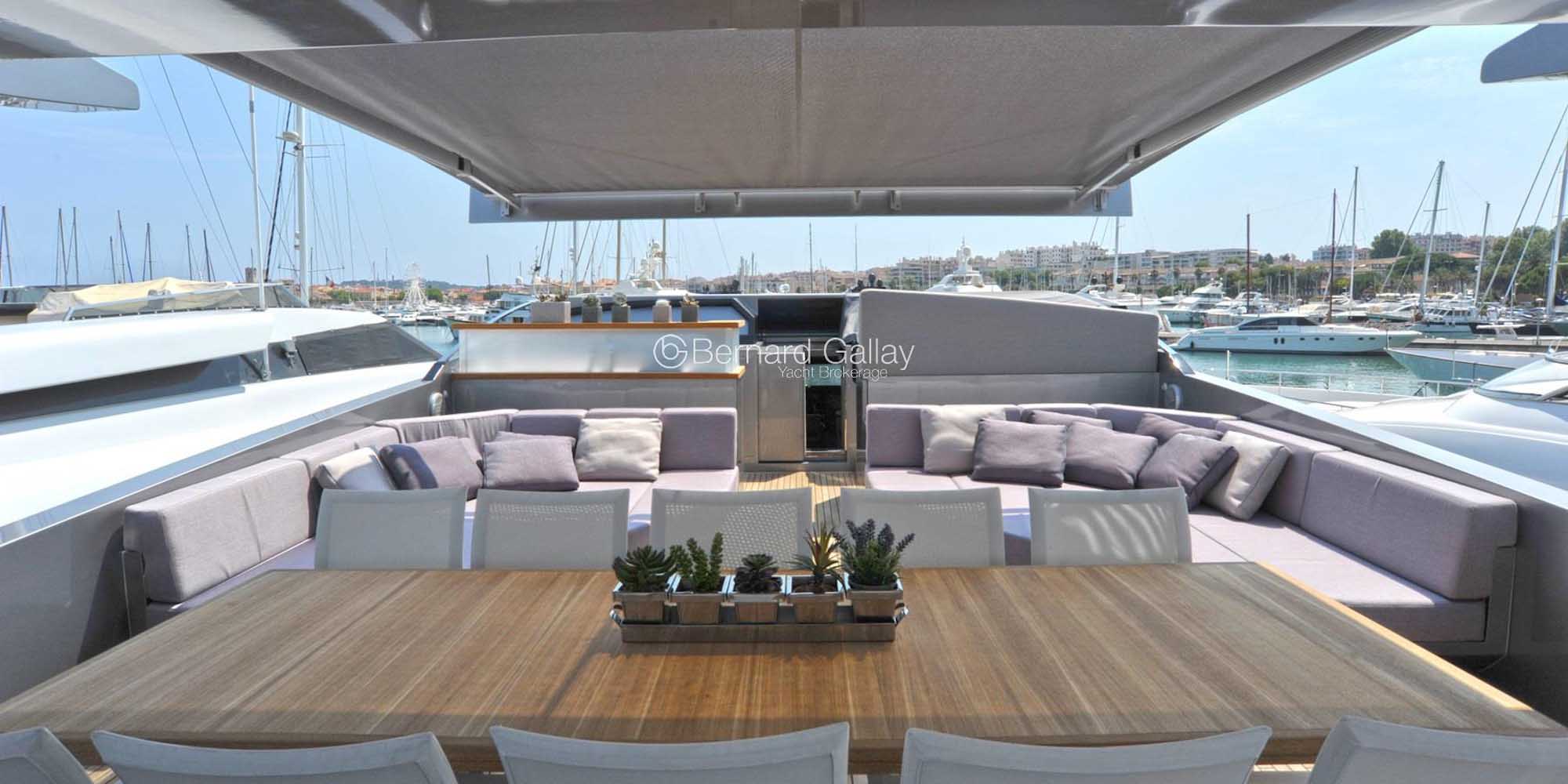 iRock 112ft Motor Yacht – Yacht for Charter | BGYB